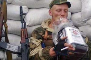 У оккупантов резко увеличились небоевые потери: пьяные боевики стреляют сами в себя и разбивают технику