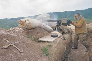 Скорбный день для Азербайджана: начались похороны первых погибших в Нагорном Карабахе военных
