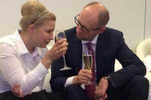 Выходом из переговоров по коалиции Тимошенко спасла Яценюка на посту премьер-министра, – Аслунд
