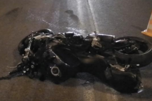В Харькове "Лексус" сбил пьяного мотоциклиста