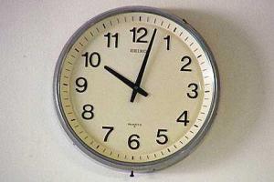 Захарченко отменил комендантский час в Пасхальную ночь