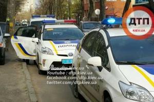 В Киеве нетрезвый водитель сбил полицейского