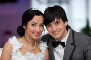 Дмитрий Колдун стал отцом во второй раз, но увидеться с новорожденной дочерью не может