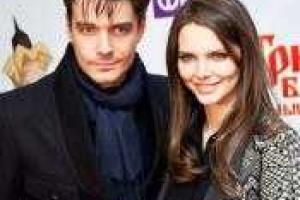 Елизавета Боярская рассталась с мужем