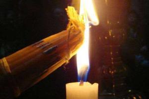 Благодатный огонь прибыл в Украину