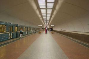 В московском метро неизвестные выстрелили в мужчину