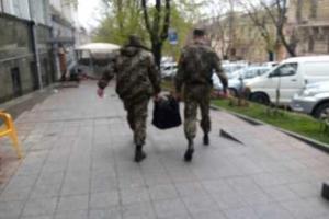 Одесские прокуроры спешно вывозят документы