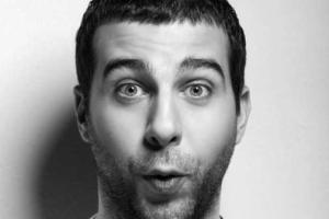 Шоумен Ургант обнаружил во Франции своего двойника