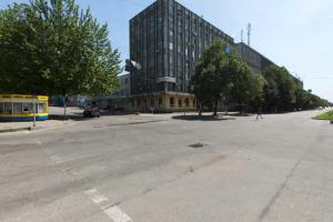 В Запорожье из-за дождя сбили мужчину с ребенком на руках