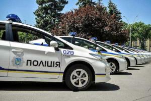 На Харьковщине пьяный дебошир ударил полицейского 