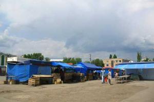 В Луганске бастуют рыночные торговцы