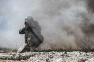 Рядовые боевики платят своим комбатам взятки за то, чтобы их отпустили на передовую