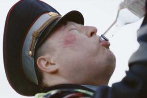 Новый клип группы "Ленинград" взорвал Сеть (18+)