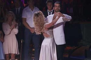 Глухой манекенщик стал победителем американских "Танцев со звездами"