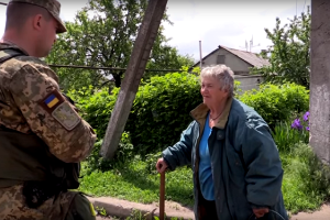 Пенсионерка из прифронтового поселка призвала ВСУ бить и прогонять террористов