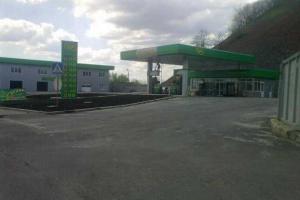 В Донецке на неработающей заправке прогремел взрыв