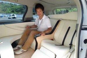 По улицам Японии промчалось первое беспилотное такси