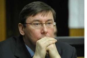 О. Пономарь: Луценко придется сажать реальных людей в реальные тюрьмы