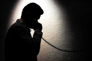 Во Львове неизвестный позвонил женщине и заявил, что через 30 минут взорвет многоэтажку