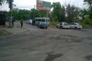 В Приднепровске пьяный водитель влетел в маршрутку