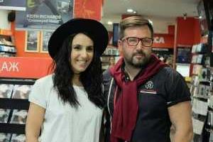 Джамале на "Евровидении" принесла удачу картина художника из Днепропетровска