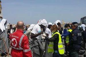 В Средиземном море пропали 84 мигранта