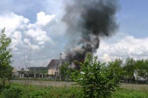 В Житомирской области молния ударила в крышу дома: произошел пожар