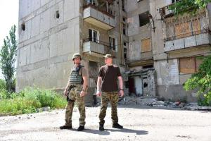 Аброськин о Красногоровке: Предприятия не работают, люди живут за счет гуманитарной помощи