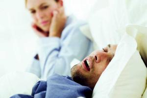 Ученые: Храп можно вылечить отказом от соли