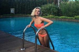 Полина Гагарина работает и отдыхает в Крыму
