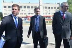 Адвокаты Савченко разругались из-за скандального заявления о переговорах с террористами