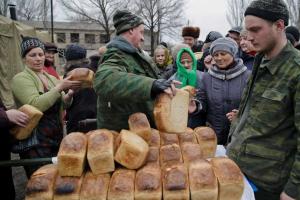 В "ЛНР" хотят естественным путем уменьшить количество народонаселения, лишив жителей права на гуманитарную помощь