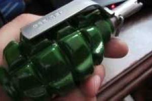 В Мариуполе бывший афганец взорвал полицейского: ведутся переговоры с преступником