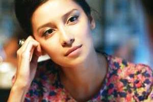 Актриса Равшана Куркова обзавелась "дочерью"