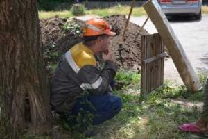 Жители Мариуполя вышли на митинг, проведя 38 часов без электричества