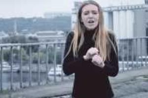 Популярный хит группы "Океан Эльзы" перепели языком жестов