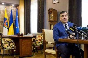 Саакашвили хочет перенести свой рабочий кабинет в палатку на трассе