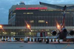 В аэропорт Шереметьево мощно ударила молния: повреждены 3 самолета