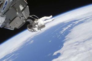 Количество желающих полететь в космос постоянно растет