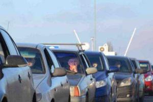 На админгранице с Крымом собралась большая очередь