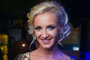 Фанатам не понравились выпирающие ребра Ольги Бузовой