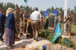 В Донецкой области установили памятник погибшим украинским бойцам