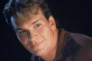 Умирающего от рака звезду «Грязных танцев» жестоко избивала жена