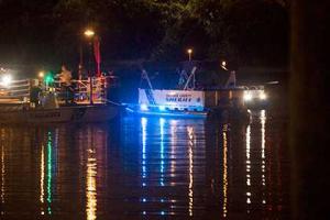 В Орландо уже несколько часов ищут ребенка, которого утащил аллигатор