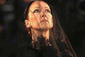 Селин Дион впервые рассказала о ночи, когда умер ее муж