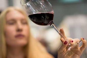 В Лондоне открыли ресторан для голых людей