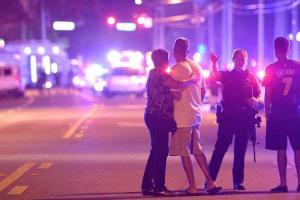 В Сети появилось шокирующее видео первых минут стрельбы в ночном клубе Орландо