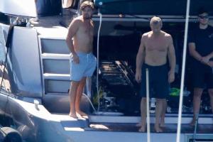 Леонардо Ди Каприо и Владислав Доронин устроили вечеринку на Ибице, пригласив моделей