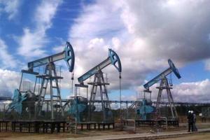 Нефть дешевеет на фоне новостей из США