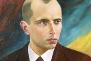 Официально: Киевсовет переименовал проспект Московский в Степана Бандеры